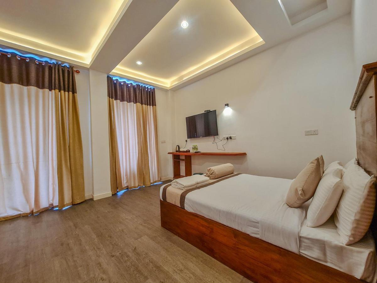 Top Rich Hotel Nuwara Eliya Exterior photo